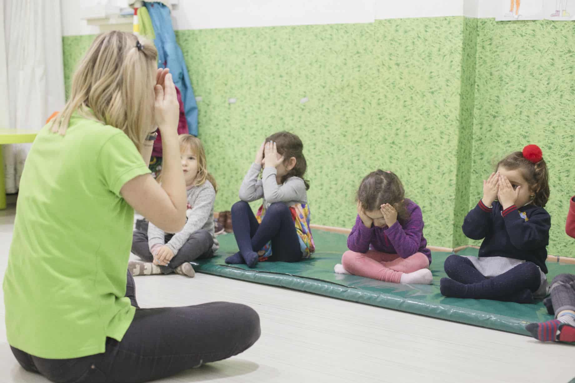 Clase de inglés para niños (2-12 años)